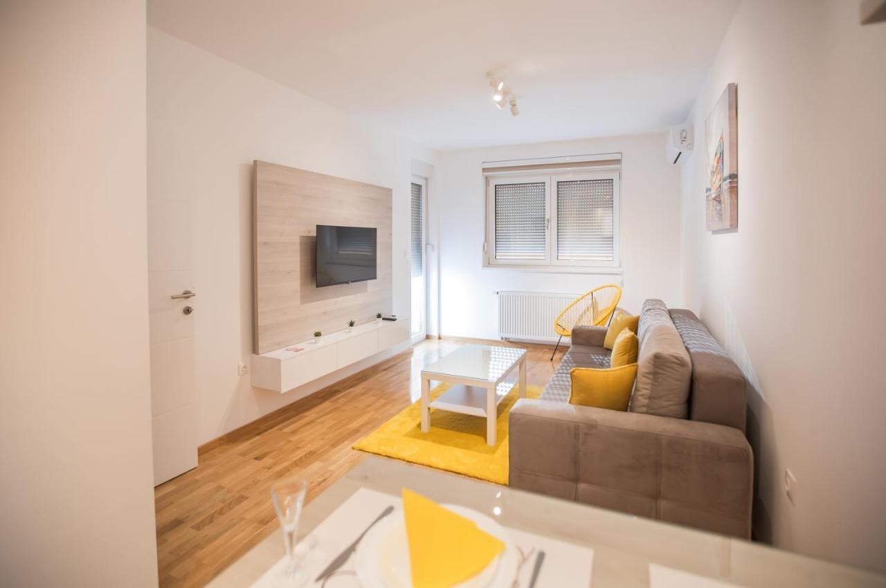 Jelena Apartment II Doboj Buitenkant foto